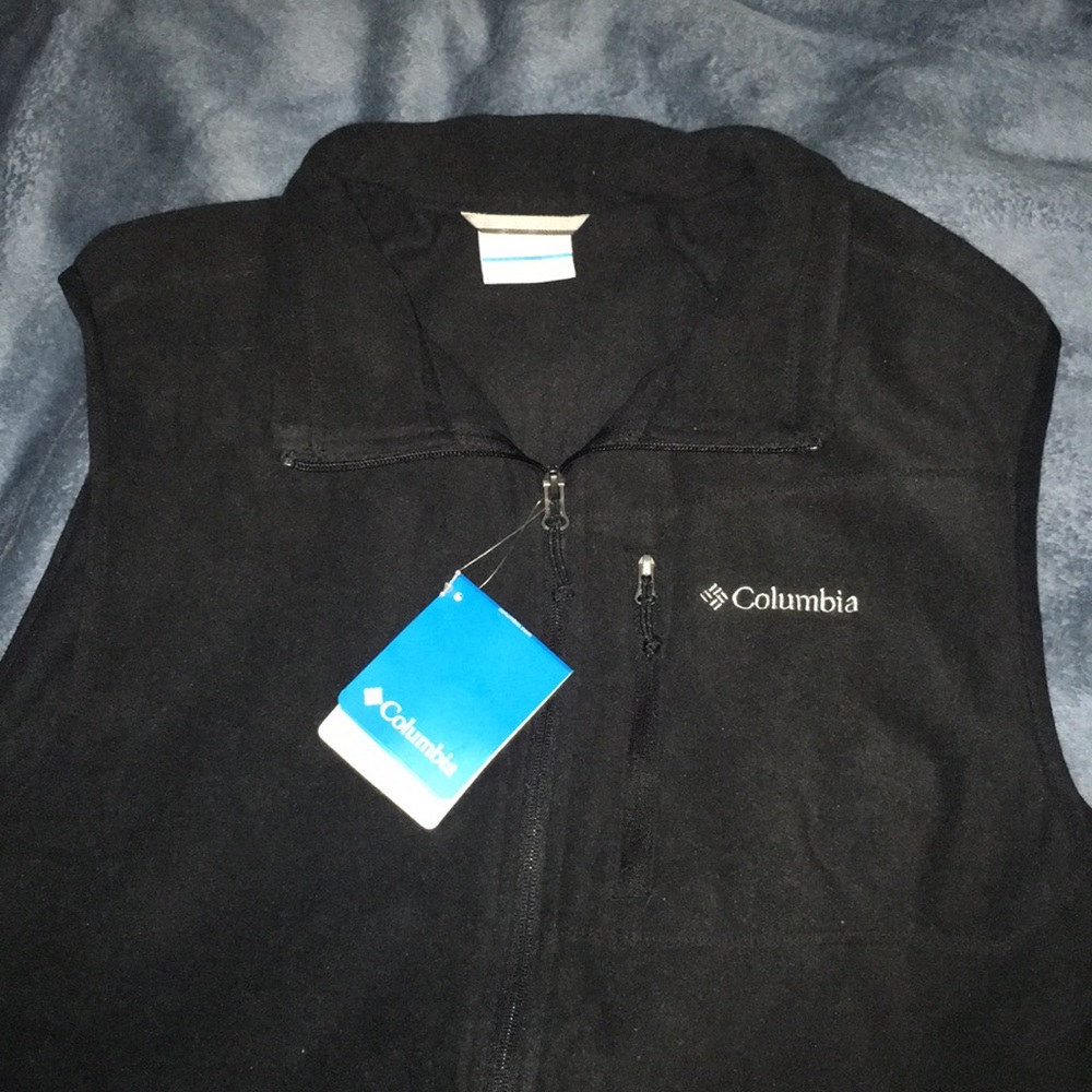 Columbia vest